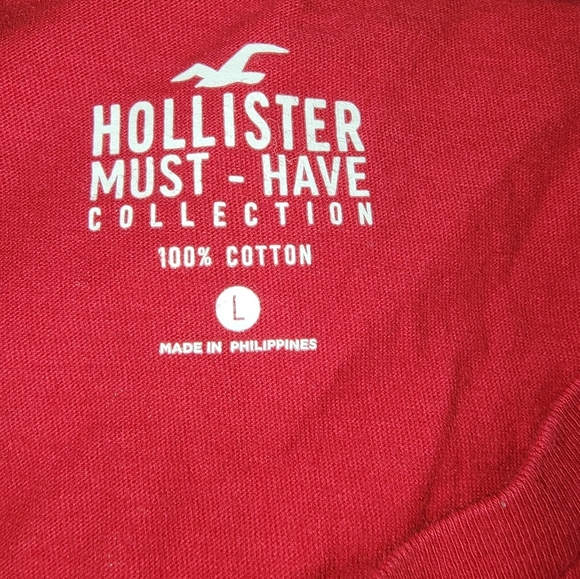 Hollister Must-Have Red Tee - Picture 3 of 7